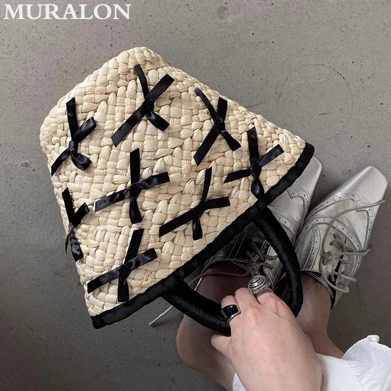 

Bow Decoration Pink Woven Bag Women Niche Design Sense Sweet Cute Straw Totes Fashion Shopping Basket Bucket Bag