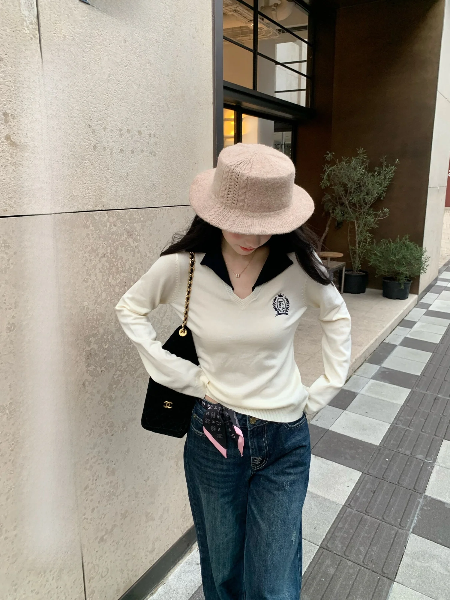 

Yuzhiqi Bet Art Exhibition White Collar Women's Knitwear Autumn Winter College Sle Patchwork Color Blo Base irt Top