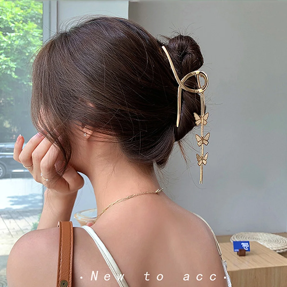 Vintage Metal Butterfly Hair Claw Nonslip Elegant Golden Geometric Hair Crab Clips With Butterfly Tassel Girls Hair Accessories