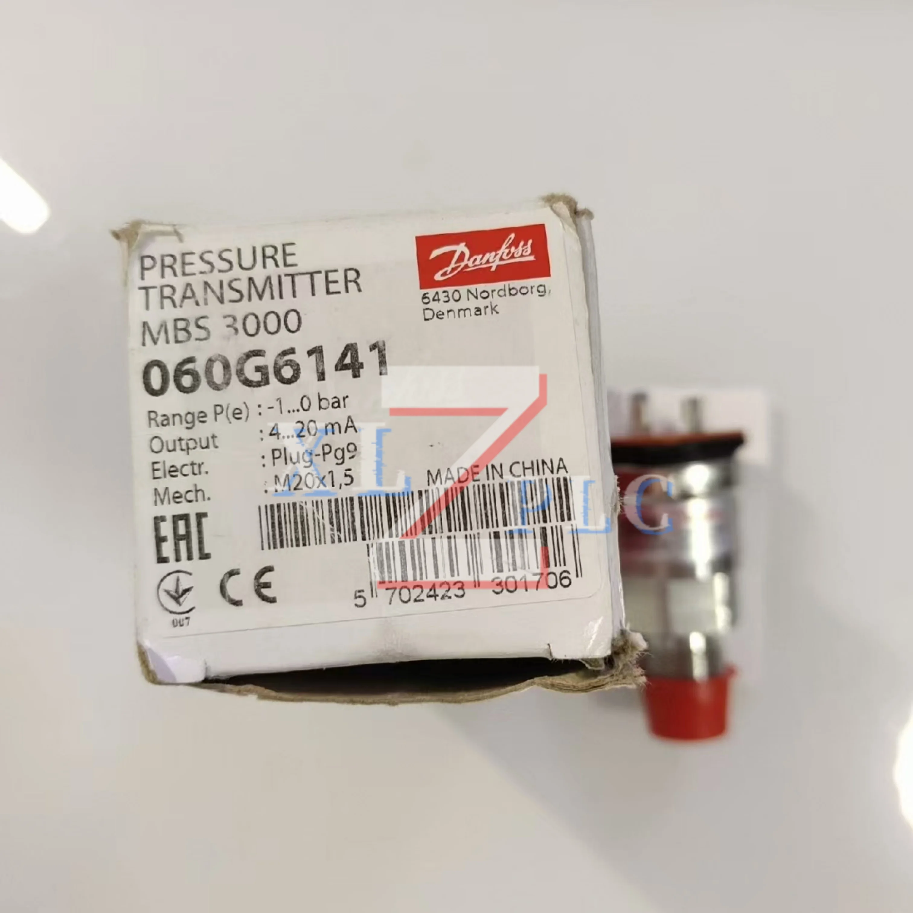 

060G6141 MBS3000 060G6153 MBS3000 060G6391 MBS3050 060G6505 AKS33 060G6506 Датчик давления MBS3000 новый в наличии