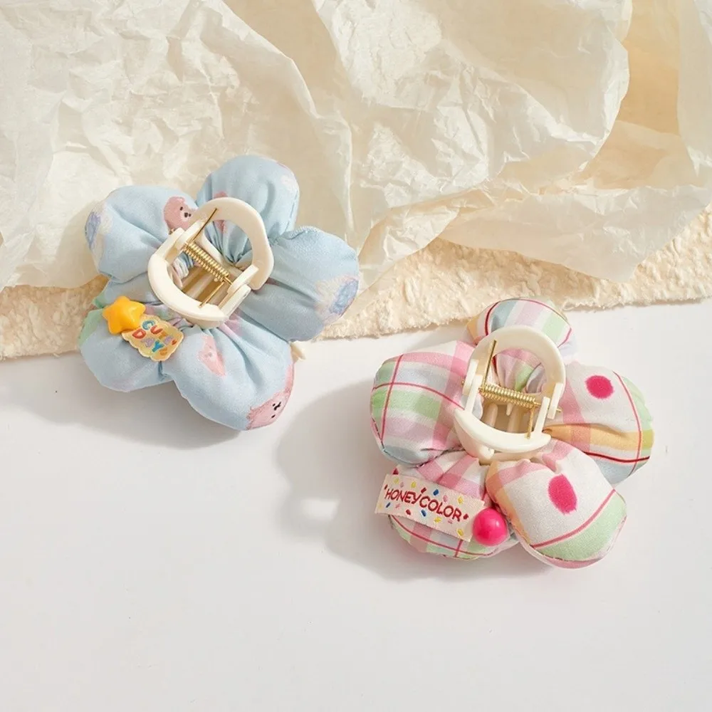 

Новая заколка для волос с цветочным пышным цветком, тканевая лохматая 3D заколка с цветочной ручкой, розовый цвет, аксессуары для волос, аксессуары для волос