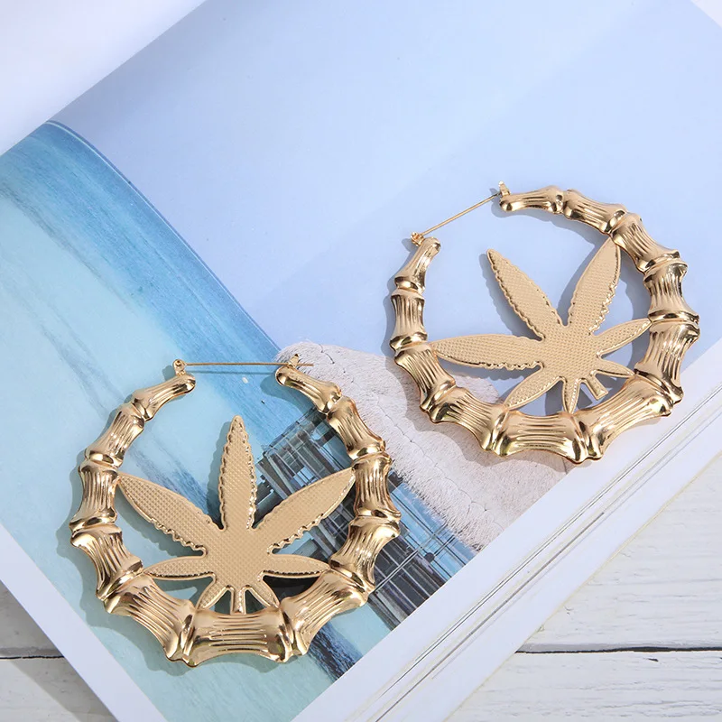 

Custom Earrings with Car Cartoon Customized Truck Earrings DIY Leaf Earrings Bamboo Style Hoop Sneak Lip for Women Girl Gifts