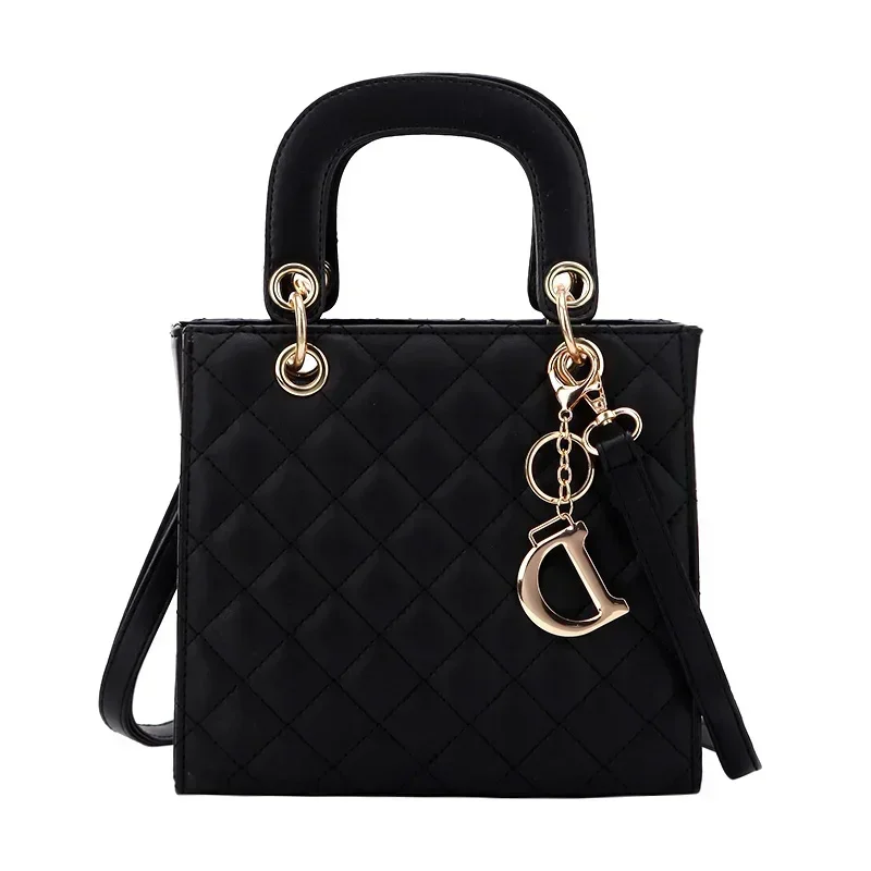 D777  New Fashion Luxury Design Tote Bags for Women Handbags Ladies Shoulder Bags Trending Lingge Chain Crossbody Bag and Purse