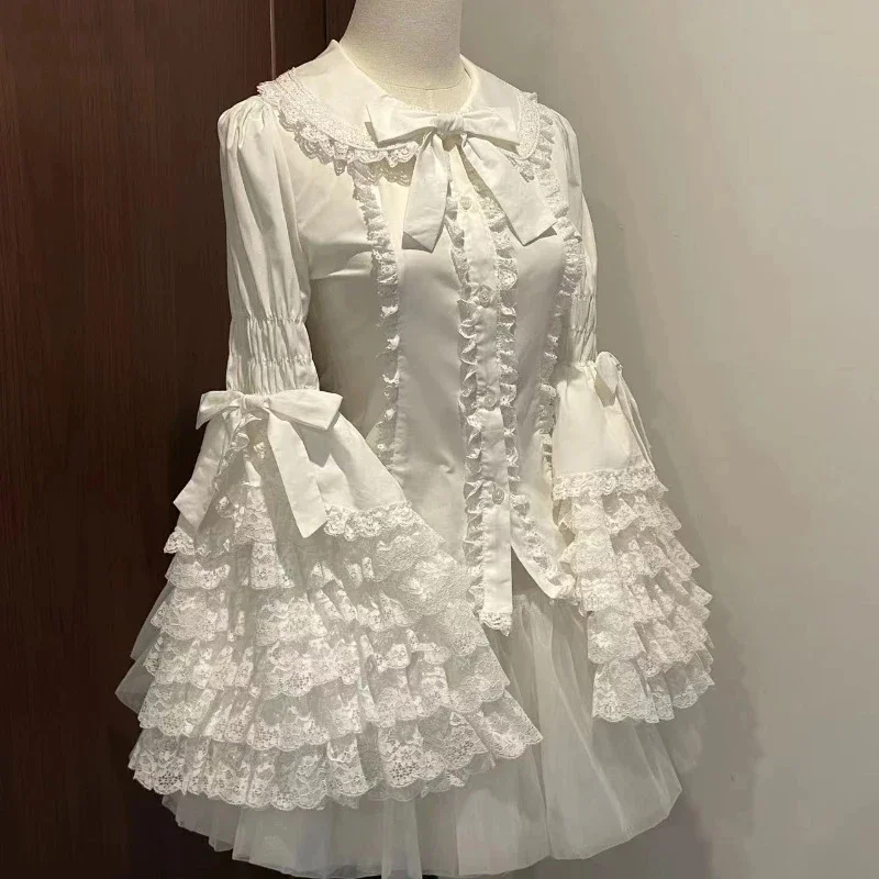 Camisas japonesas Y2k Vintage Lolita para mujer, Tops coreanos dulces y elegantes, blusa gótica Y2K con lazo de encaje y volantes acampanados de manga larga