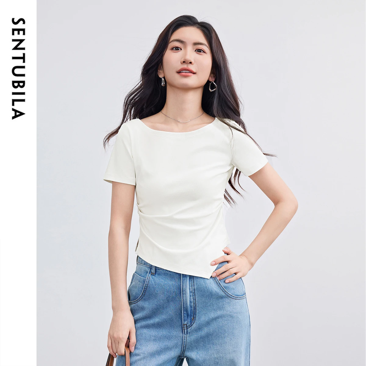 

SENTUBILA Summer Short Sleeve Tee for Woman 2025 Solid Slash Neck Cotton T-Shirt Pleated Casual Tops Women's Clothing 152TA1777