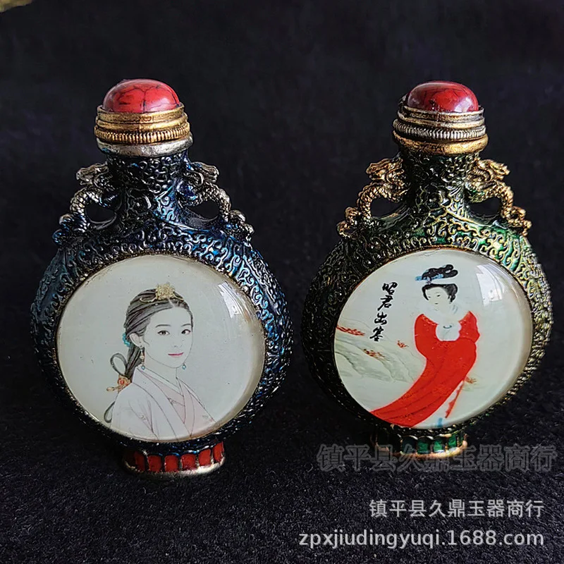 - Ethnic-Style Snuff Bottle Made Of Copper, Vintage Antique Item