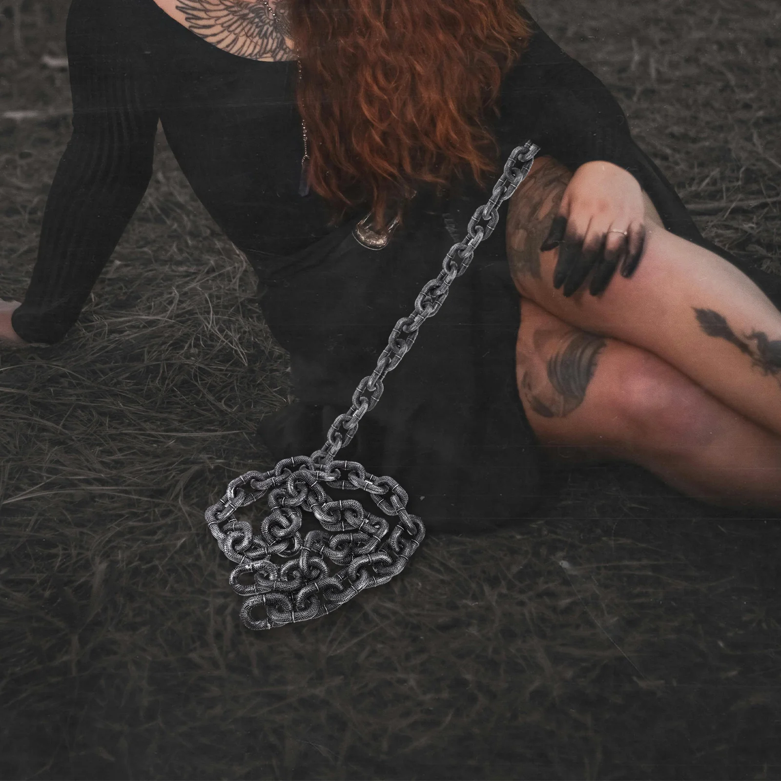 

Halloween Costume Cosplay Chain Plastic Prop Fake Links Party Decor Festival Accessory Plastic Chain Prop Halloween Props