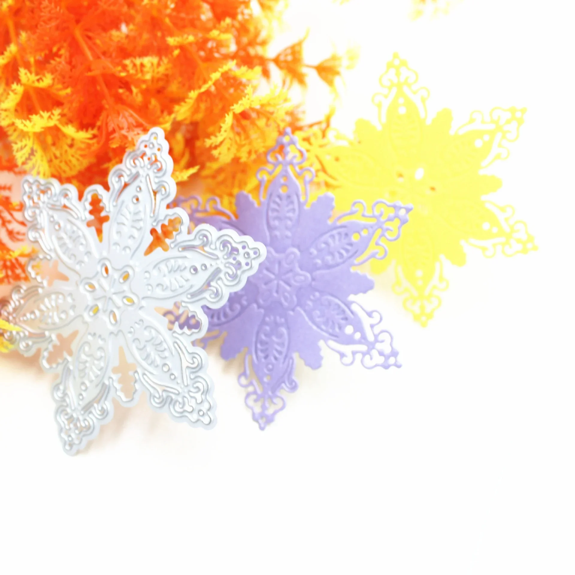 1pc Knife Die Scrapbook Etching Snowflake Embossing Carbon Steel Paper Art Cut S