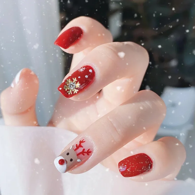 60 adet Kış Kar Kraliçesi Noel Festivali Altın Gümüş Küçük Metal Küçük Rhinestone Kar Tanesi Nail Art Dekorasyon Charm Taşlar