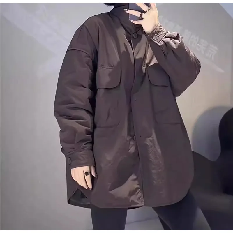 Otoño-Invierno 2025 Chaqueta de plumón informal holgada con aislamiento grueso para uso largo y medio, cálido y cómodo