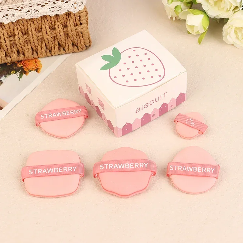 1/5Pcs 딸기 파운데이션 화장품 퍼프 여성 소프트 드라이 및 웨트 사용 메이크업 스펀지 뷰티 에어 쿠션 세부 정보 액세서리 도구