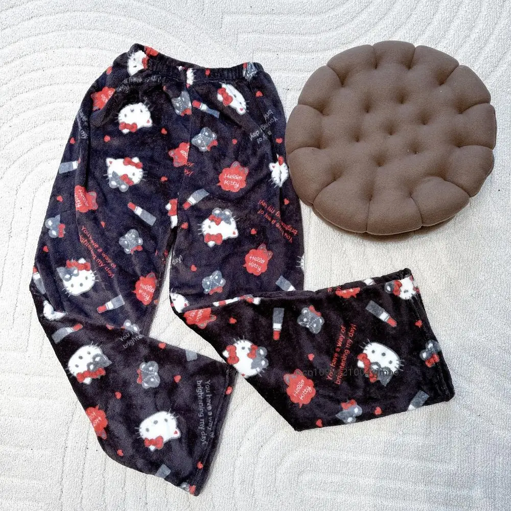 Piyama flanel Sanrio Hello Kitty Kuromi baru 2025 celana hangat bulu domba kasual musim dingin wanita celana pakaian rumah santai hadiah anak perempuan