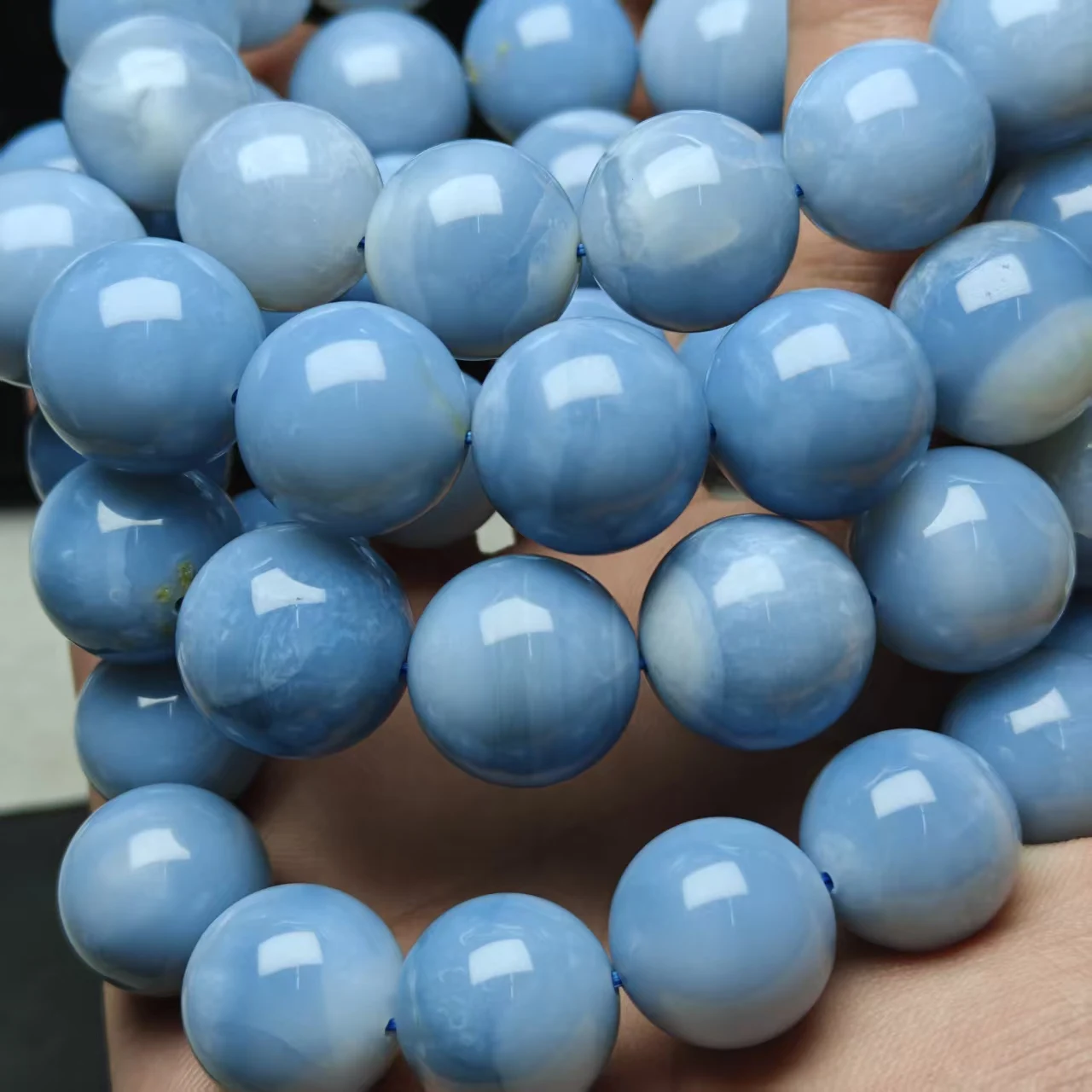 Xingyu Großhandel Natürliche Schöne Glückssteine Top Blauer Opal Glatte Runde Perlen für Schmuckherstellung Design DIY Armband Geschenk – Detail 6