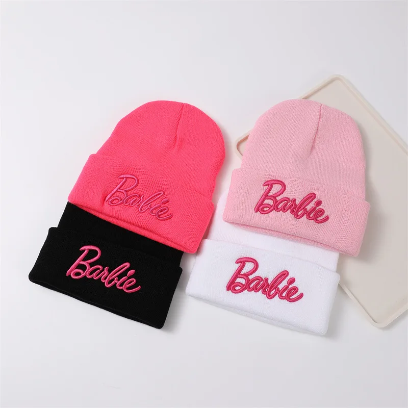 

Barbie knitted fashion Barbie pink three-dimensional embroidery wool cap men and women street cap fall and winter warmth