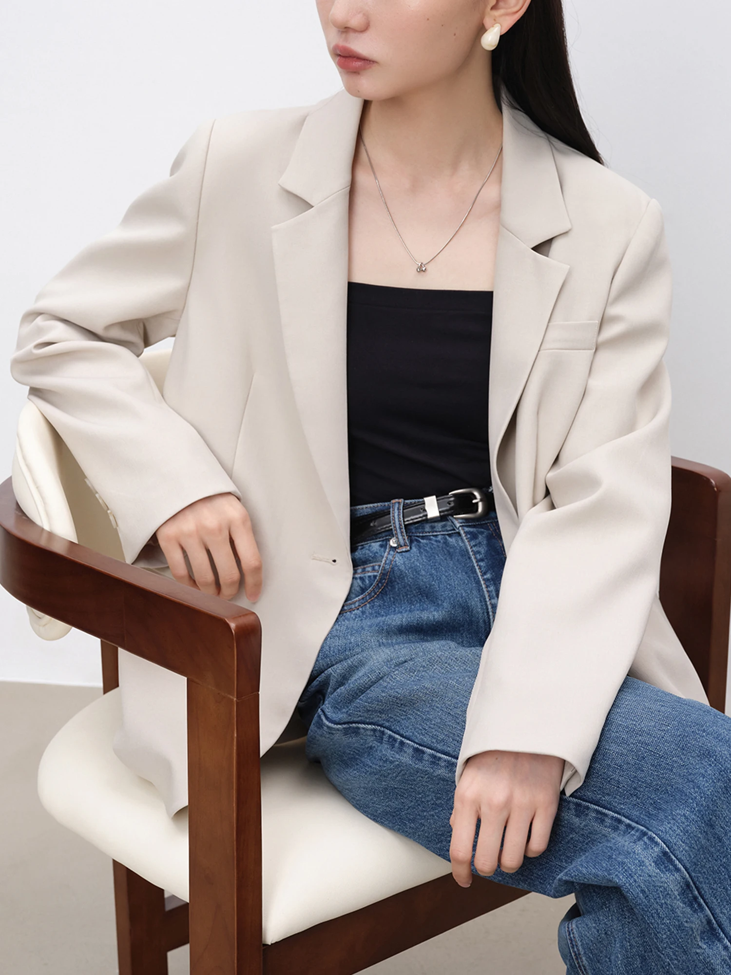 ZIQIAO Black White Blazer Suit Jacket For Women 2024 Spring Autumn New Design Versatile Casual Fashion Coat For Female 24ZQ93035