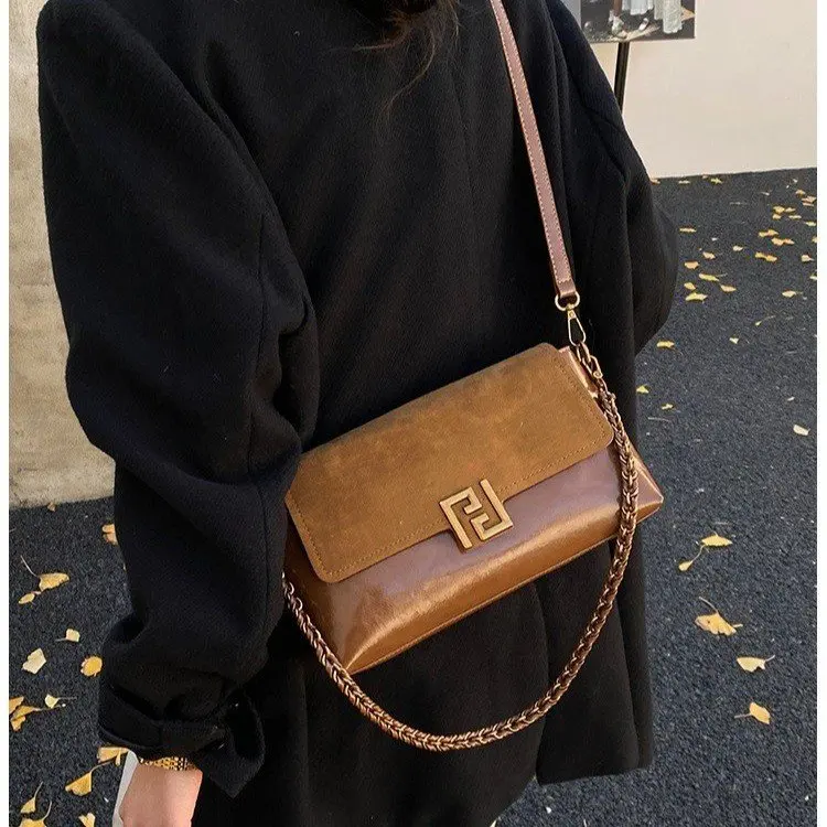 trendy-classic-large-capacity-diaper-bags-for-ladies-parisian-high-end-tote-bag-simple-crossbody-bag-luxury-brand-messenger-bag