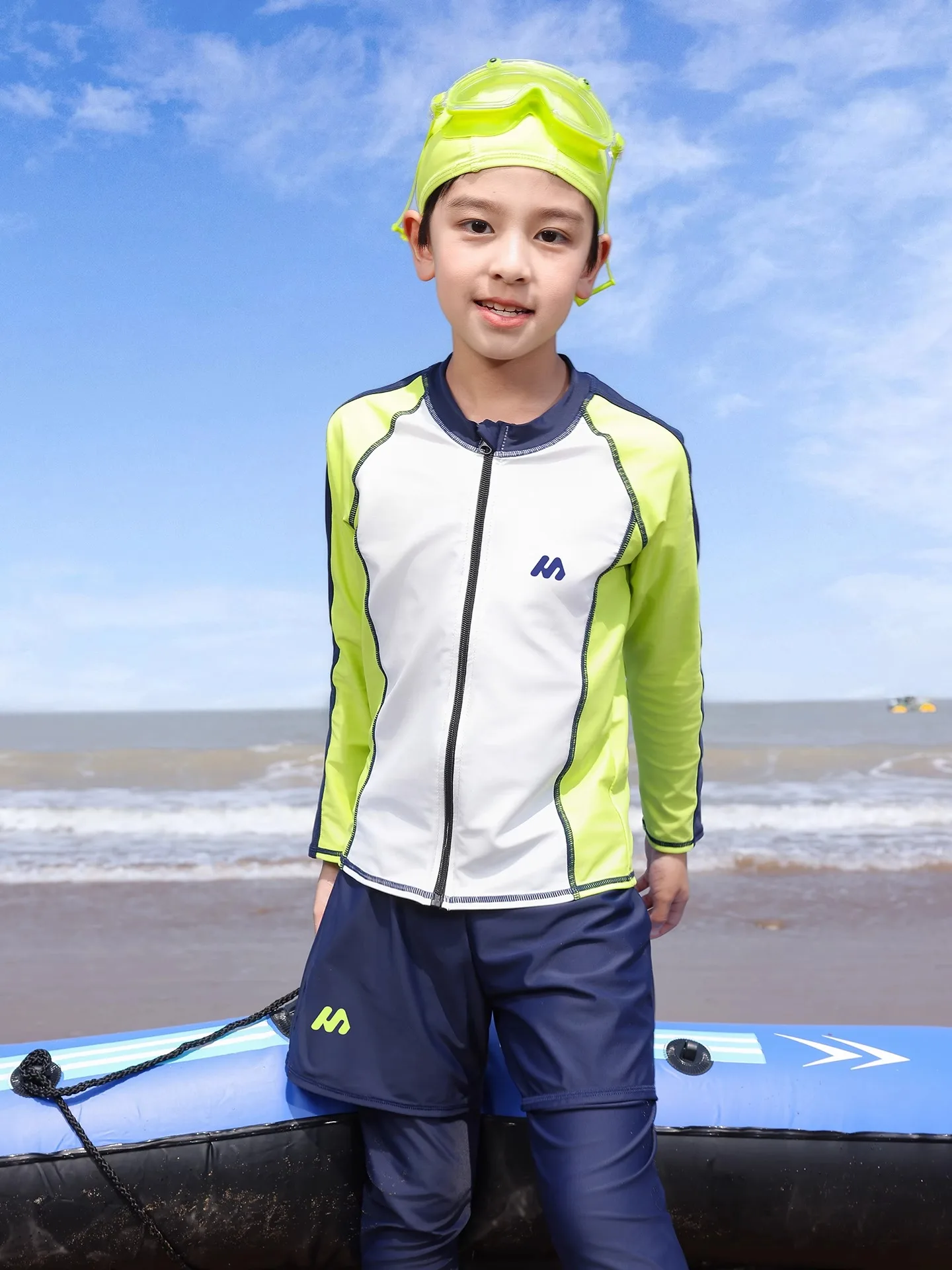 Boys' Ice Silk Swimming Suit Set Long Sleeve Separate Design Summer New Arrival Children's Casual Wear Love Expression