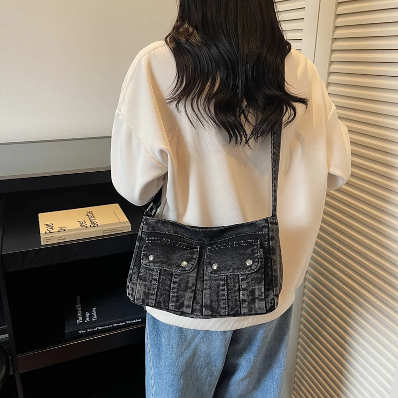 

Стильная джинсовая женская сумка Студенская сумка на плечо Джинсовая сумка-мессенджер Y2K Эко-сумка Корейские ранцы с карманами для покупок Винтажные сумки