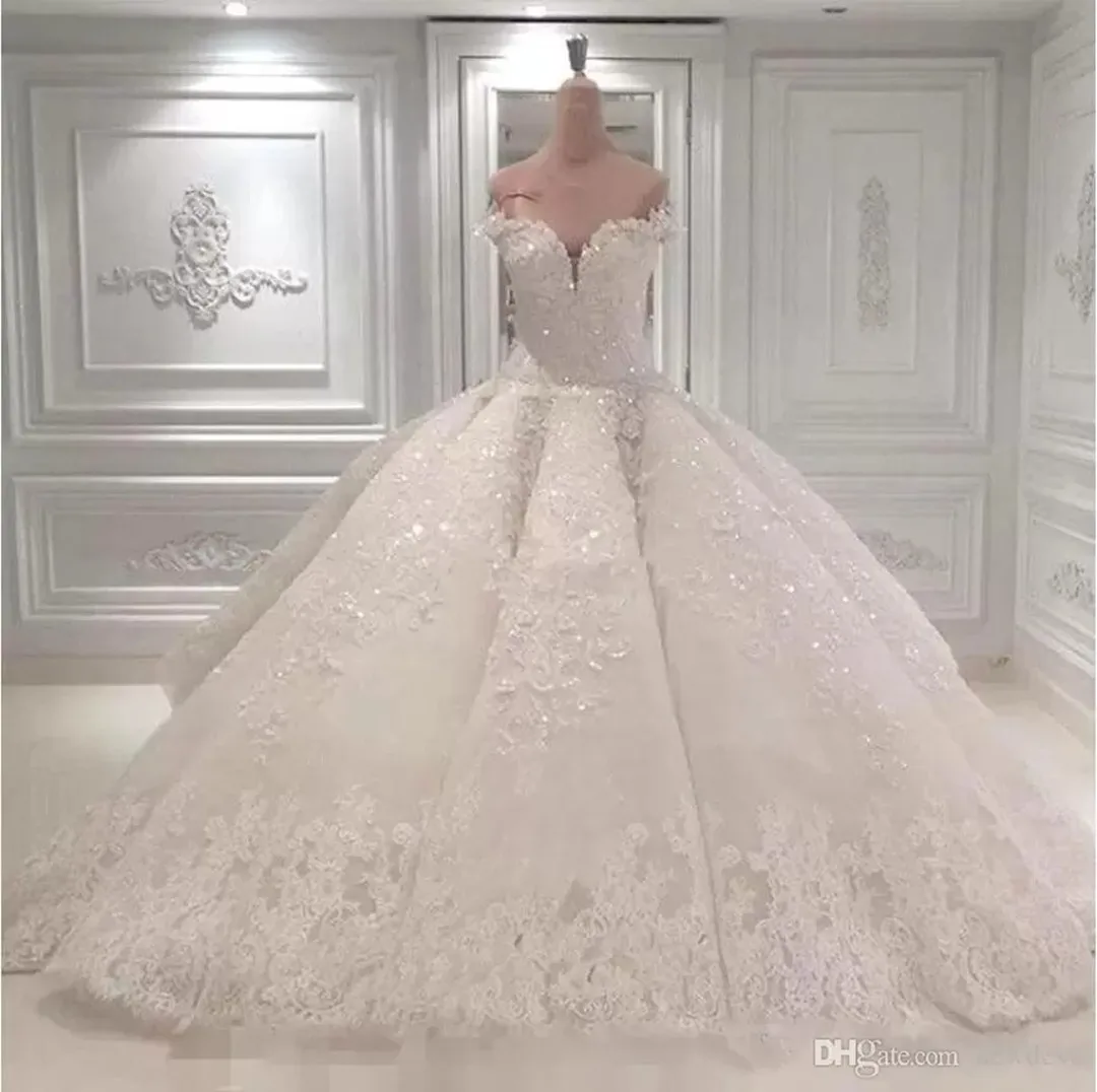 

Stunning Wedding Dresses Off Shoulder Cathedral Train Lace Applique Bridal Gowns Church Ball Gown Wedding Dress Vestido De Noiva