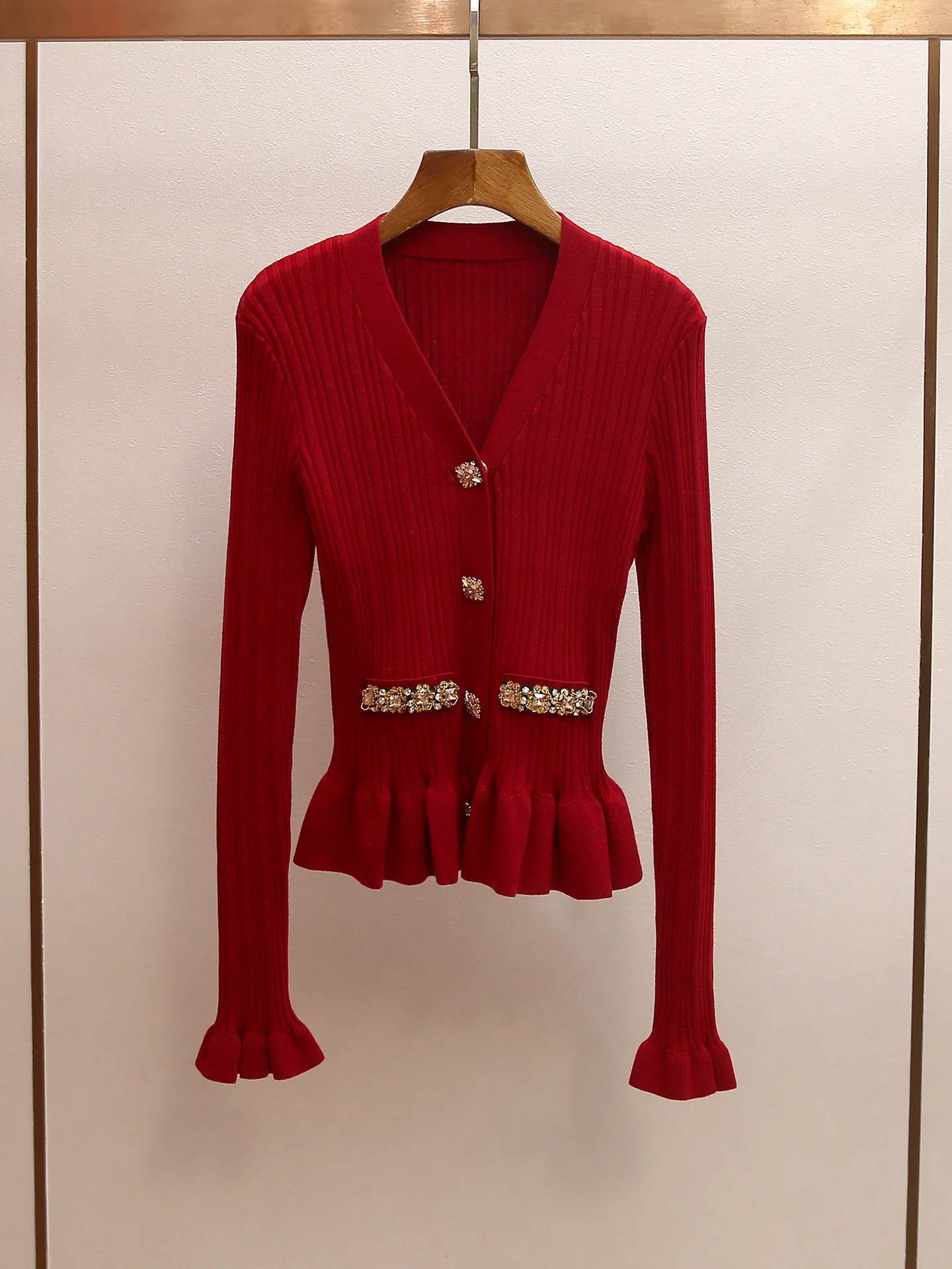 

High-end women's autumn winter new elegant sophisticated rhinestone-embellished V-neck bell sleeve knit top womens clothes traf