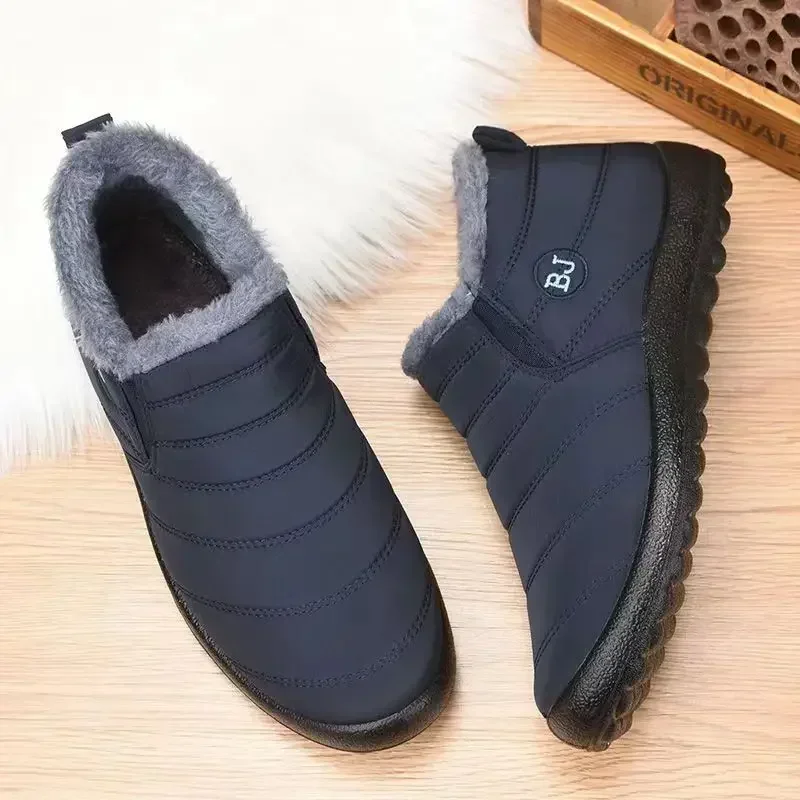 Śniegowe buty damskie Moda Unisex Buty wsuwane na platformie Dla kobiet Buty za kostkę Wodoodporne pluszowe buty zimowe Botas Mujer2024