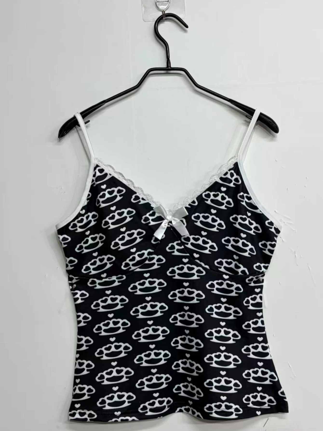 Y2K Damen Sommer Goth Print Süßes Tanktop Harajuku Ärmelloses Crop Off-Shoulder Trägertop Camisole Baby Tees Weste 2000er Jahre Kleidung – Detail 5