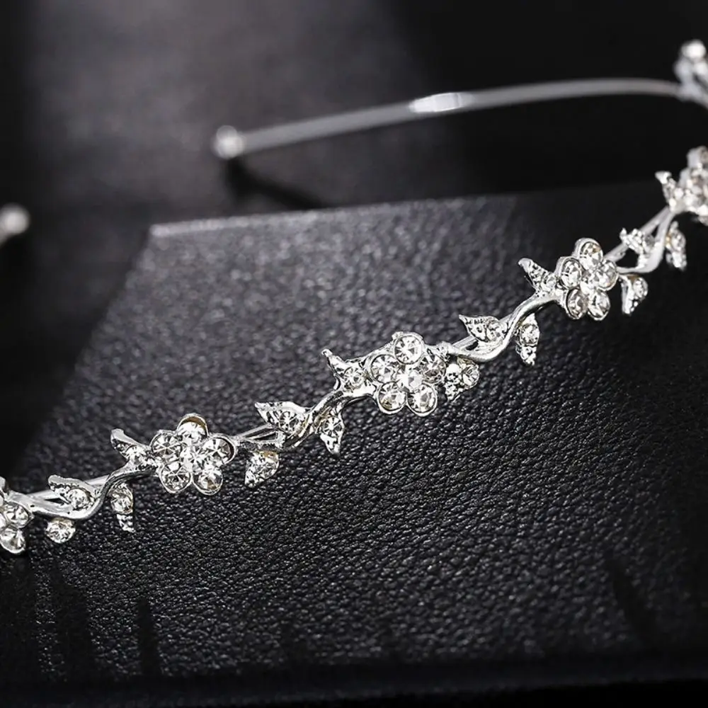 Bridal Hairpin Flower Leaf  Hair Comb Bridal Crystal Hair Ornaments Hair Comb Bridal Hair Accessories Rhinestone Hair Hoop