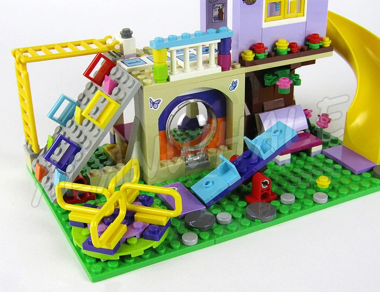 ตัวต่อเลโก้ 332 ชิ้น ชุดสนามเด็กเล่นเมืองฮาร์ทเลค ฟรีดอน ไมอา ซีเอนน่า สไลเดอร์ยอดนิยม ผนังปีนป่าย 10774 ของเล่นตัวต่อเข้ากันได้กับโมเดล