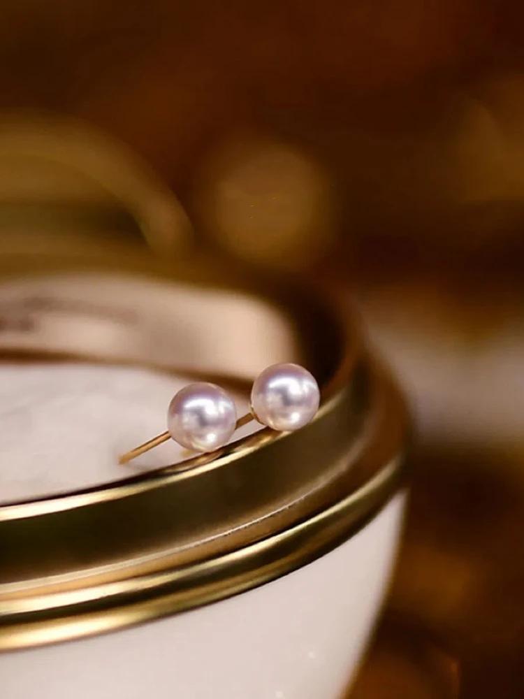 

S925 Sterling Silver Women's Stud Earrings Small Pearl Earrings New Luxury Jewellery for Women Daily Wear Holiday Party Gifts