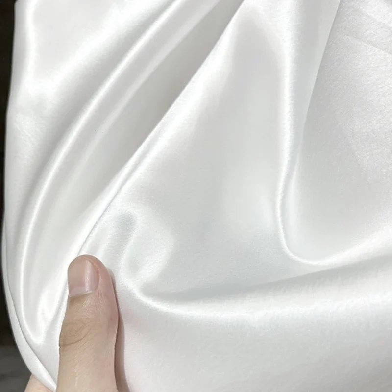 

High End Imitation Acetic Acid Fabric Liquid Water Gloss Silk Fabric Glossy Glossy Cheongsam Dress Clothing Designer Fabric