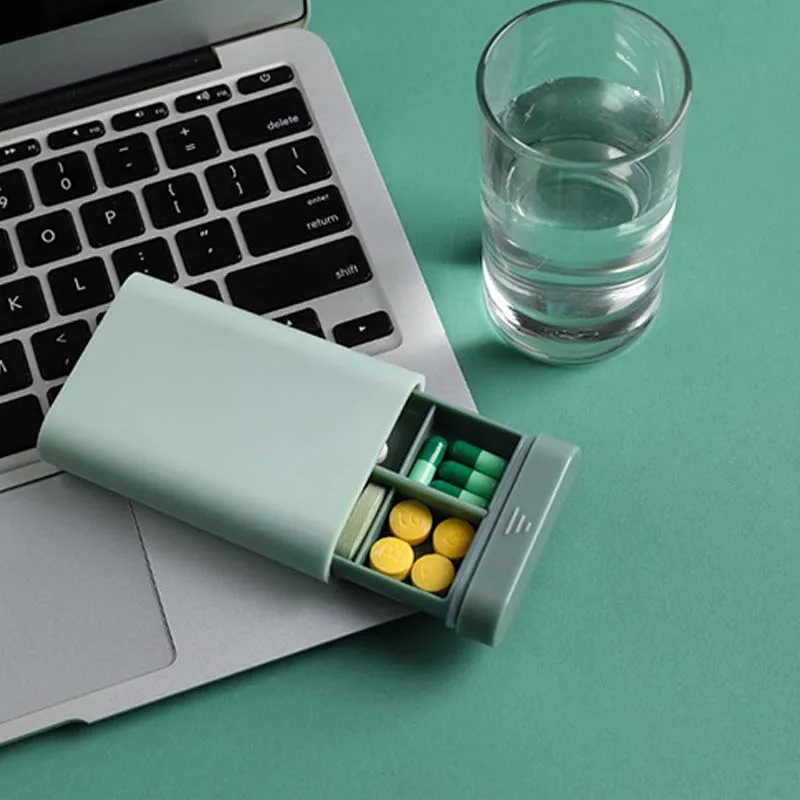 علبة حبوب منع الحمل الصغيرة المحمولة للسفر 7 أيام 6 مقصورة صندوق تخزين حبوب منع الحمل حاوية منظم كبسولات زيت السمك