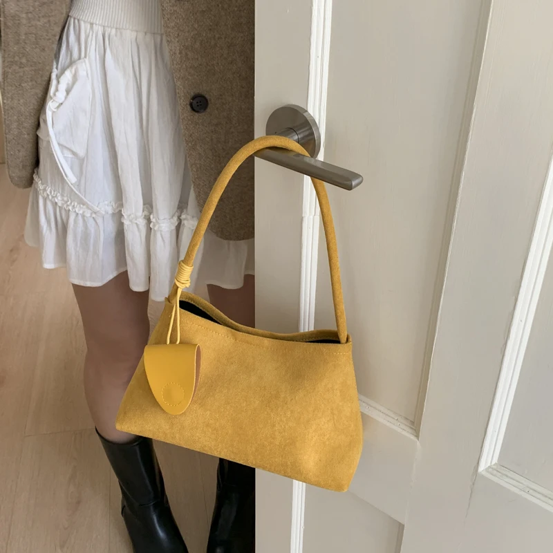 

Yellow Underarm Bag for Commuting And Running Erra Women's Handbag Retro Sle Single oulder Bag PU Material Pure Color
