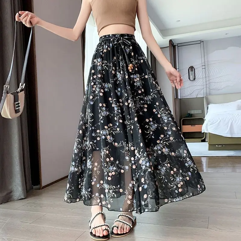 

Large Size Floral Skirt for Women in Summer New Style Loose Hips and High Waist Long Skirt Chiffon Printed Beach Skirt