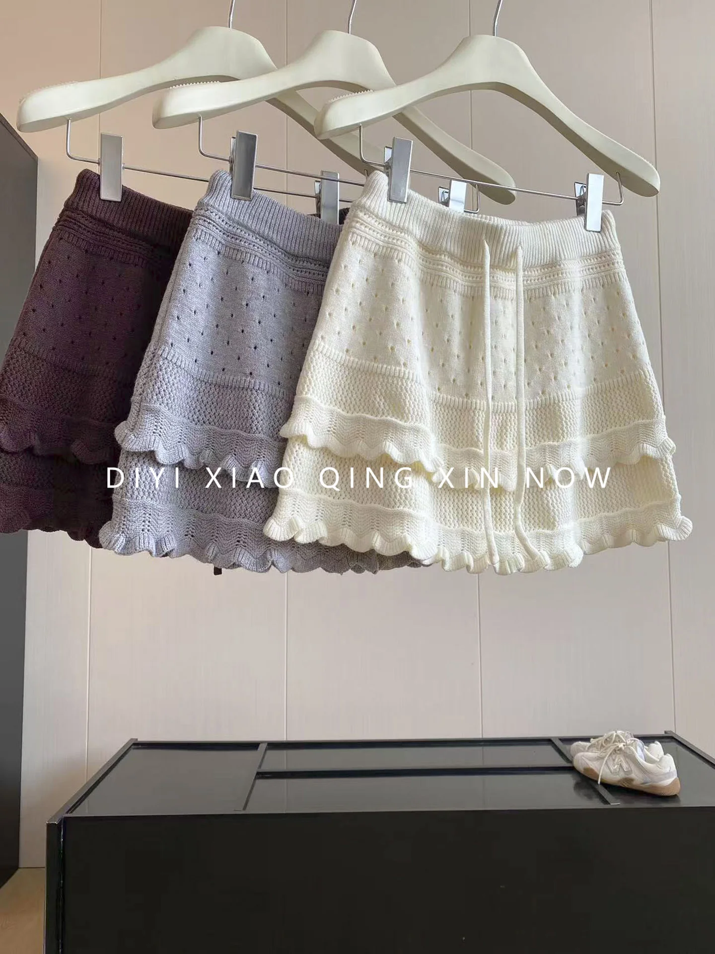 High Waist A-Line Knitted  Skirt with Drawstring in Cream for Women Autumn Sweet And Spicy Style Slimming Gored Hem Cake ...