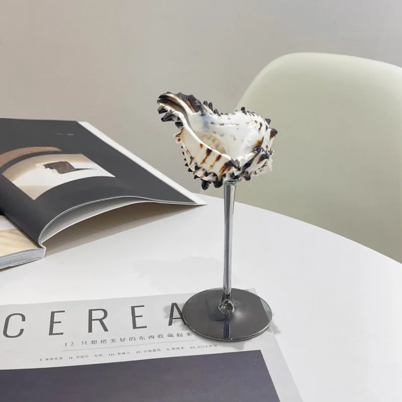 AhunderJIaz Light luxury Black Conch Shell Cup - Unique Glass, Creative Gift, Beach Wedding Decor, Natural Sea Shell Goble