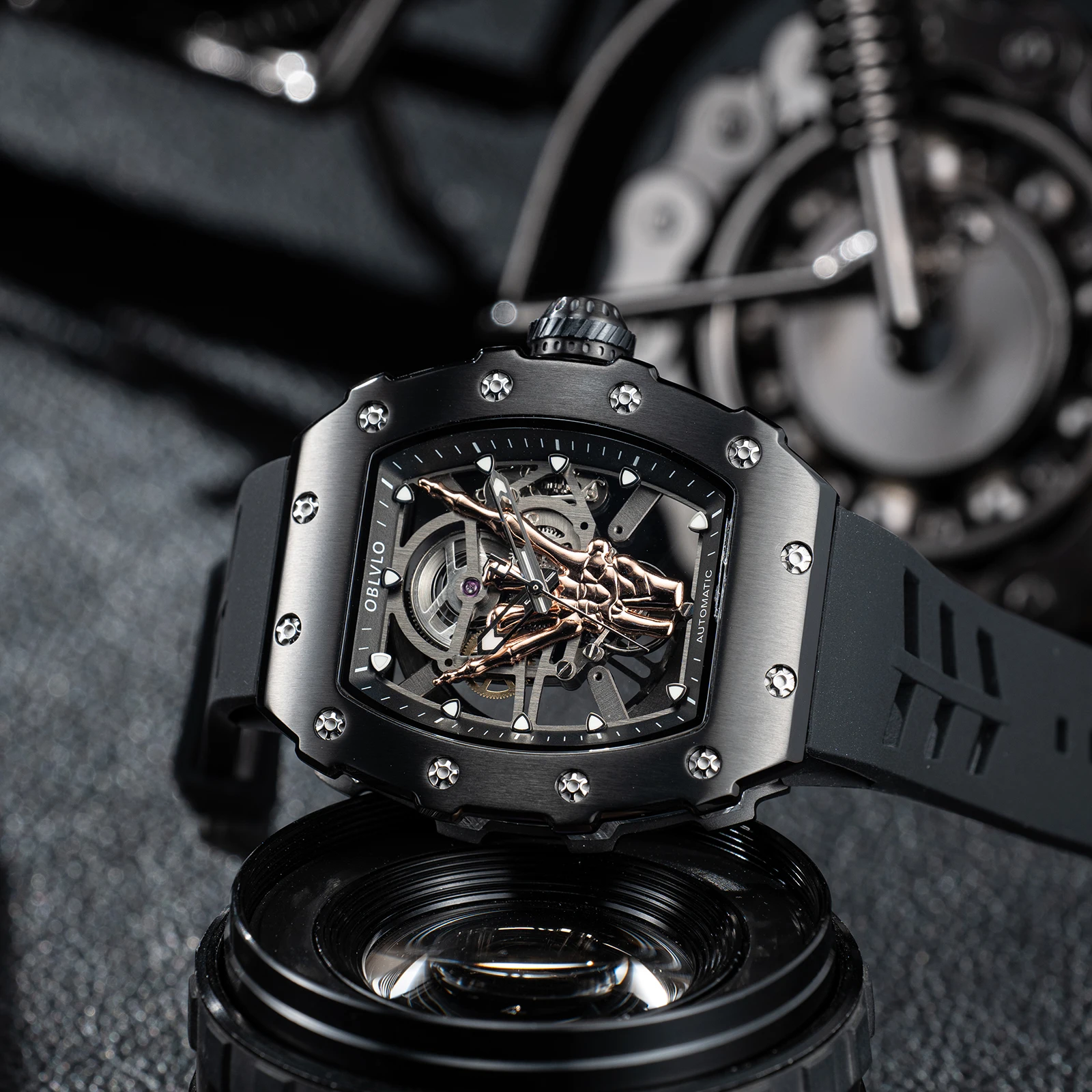 

OBLVLO New Finger Design Black PVD Stainless Steel Tonneau Skeleton Mechanical Watch Rubber Band Automatic Clock Relojs XM-FIG