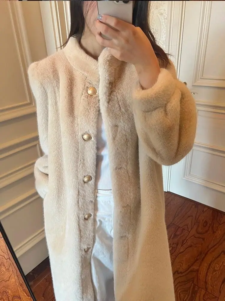 

Элегантные пальто из искусственного меха, женские однотонные пальто с завязкой на талии для танцев, тренд для мам, свободная ветровка, украшенная перьями, мото-стиль, длинные в рубчик