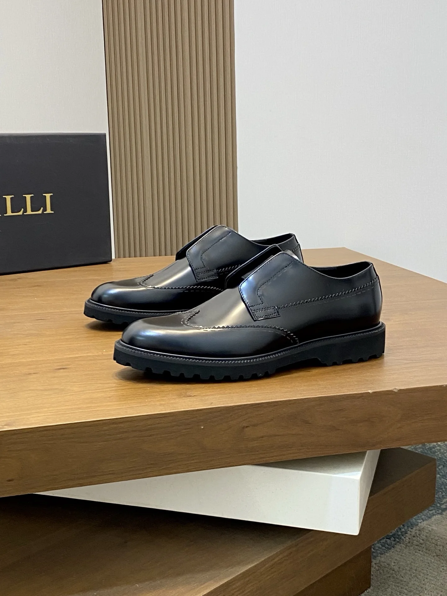 

OECHSLI Shoes Cowhide Suede 2025 new outdoors comfortable quality genuine leather comfort Men‘s European big size 38-45