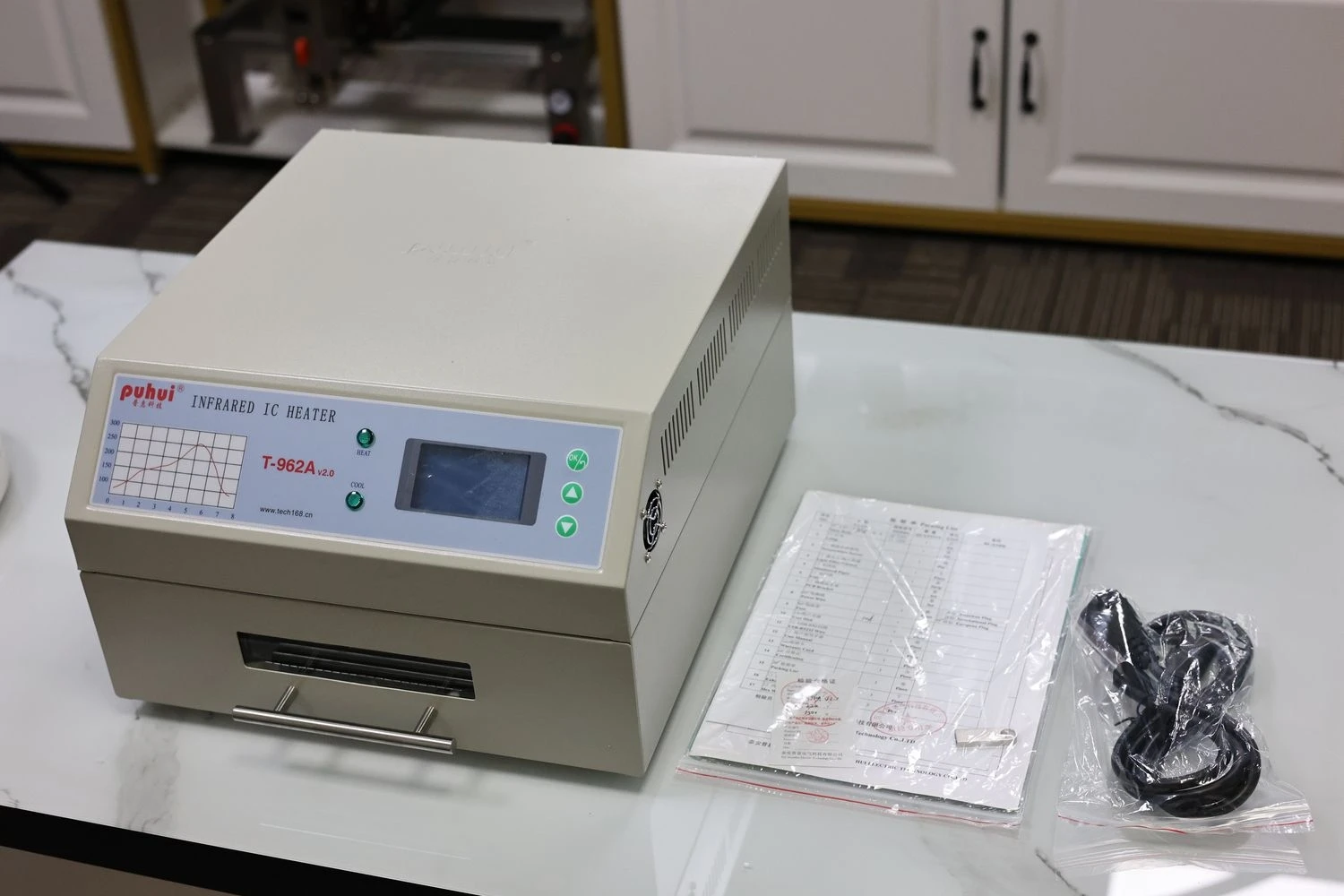 

PUHUI SMT PCB Solder T-962A Small Size Precise Lead Free Reflow Infrared Heating Oven PCB Reflow Soldering Reflow Oven