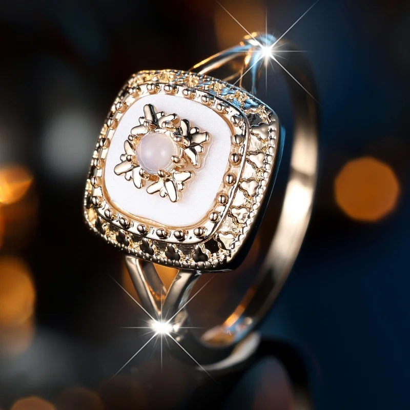 2026 New European and American Retro Moonstone White Mother of Pearl Ring, Women's Light Luxury Niche Square Patterned Jewelry