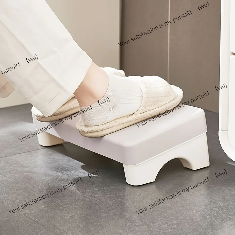 The ergonomic PP pedal can be placed under the table and can be used for work, sofa and study. Comfortable and space-saving.