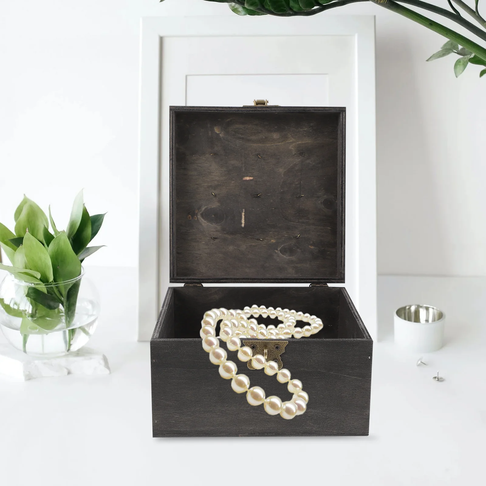 

Space-saving Storage Box Vintage Jewelry Case Trinket Treasure Chest Rustic Small Container Retro Game Roombreak Supplies