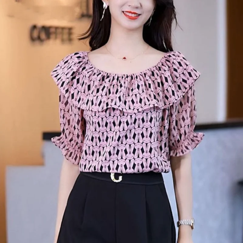 

Minimalist Korean 2024 Summer New Women's Slash Neck Spliced Ruffles Printed Elegant Loose Comfortable Short Sleeve Chiffon Tops