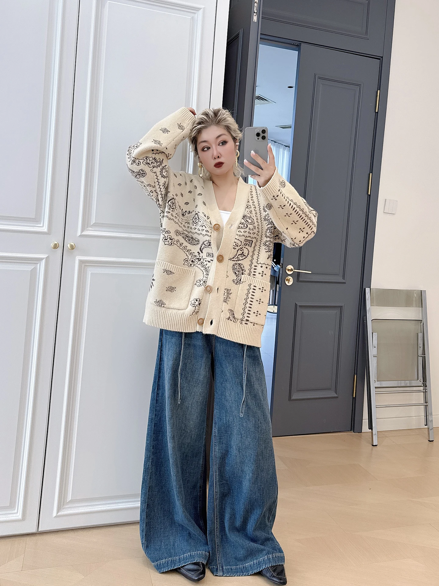 

Вязаный открытый кардиган больших размеров Lazy Sle Design Sensation Heavy Industry Little Fraance Wind Ретро Большая женская верхняя одежда