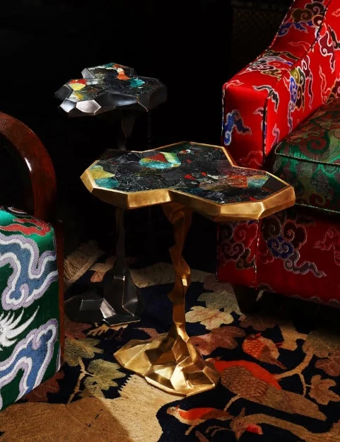 

Italian creative special-shaped light luxury small coffee table retro art designer high-end fashion new