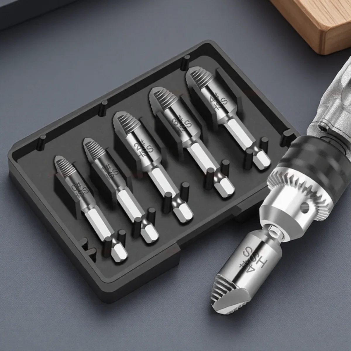 

5Pcs Damaged Screw Extractor Set Bolt Remover Hex Shank Drill Bit Tool for Stripped Screws 0# 1# 2# 3# 4#