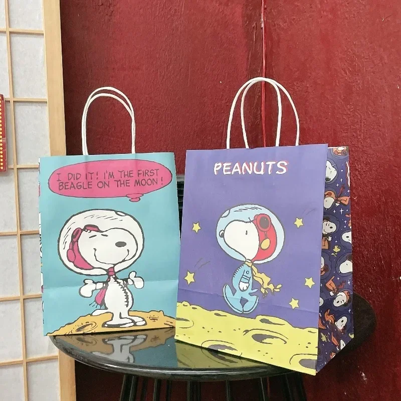 Snoopy saco de doces sacos de papel kraft com alças decoração de festa doces sacos de presente para o natal aniversário casamento convidado favor presente