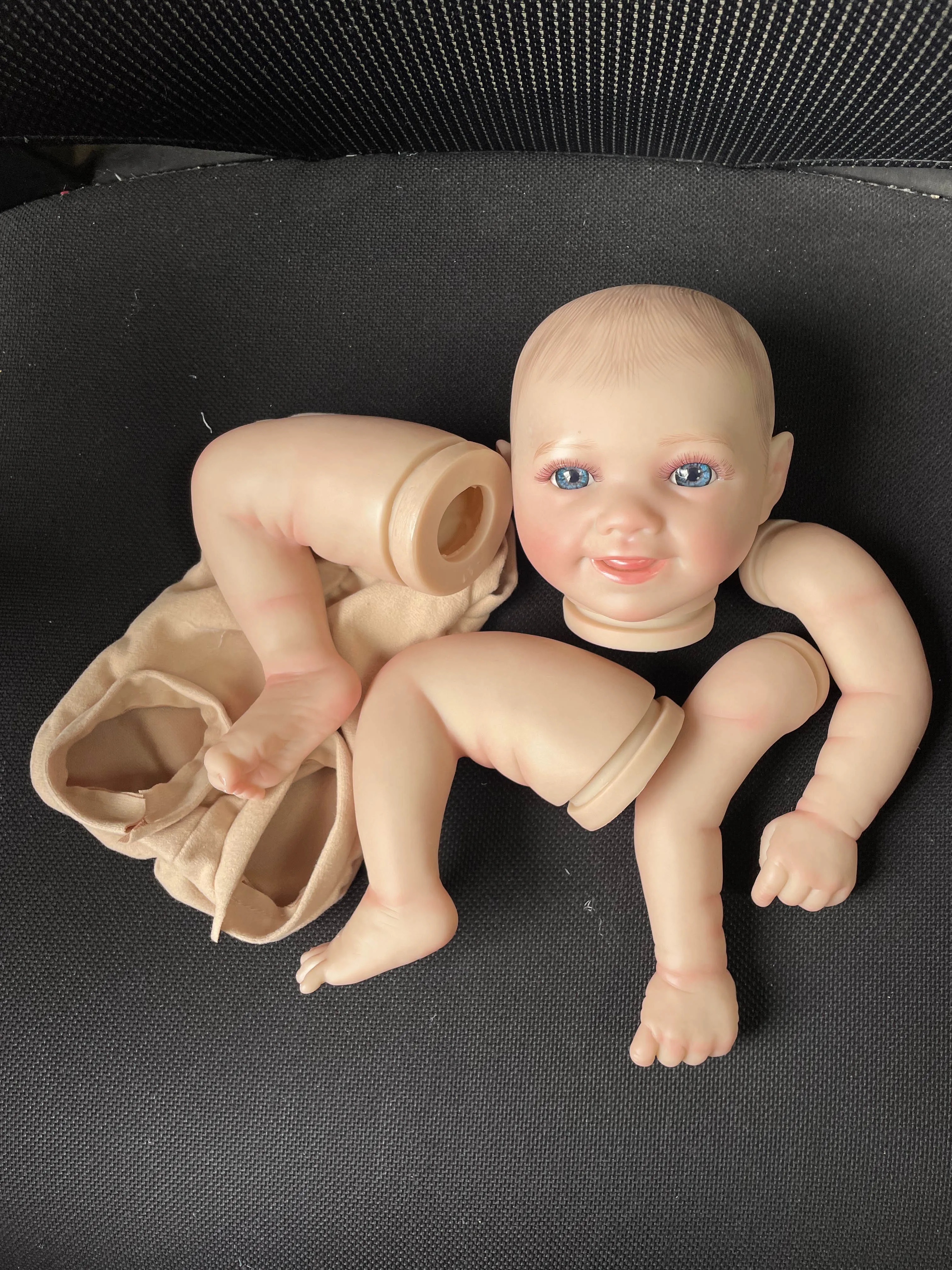 17inch Reborn Smiling Baby Kit Lifelike Unassembled DIY Already Painted Doll Parts with 3D Skin Multiple Layers Painting