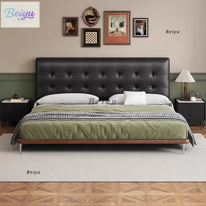 

Italian medieval waffle black leather bed modern simple soft bag solid wood bed flush edge master bedroom double leather bed