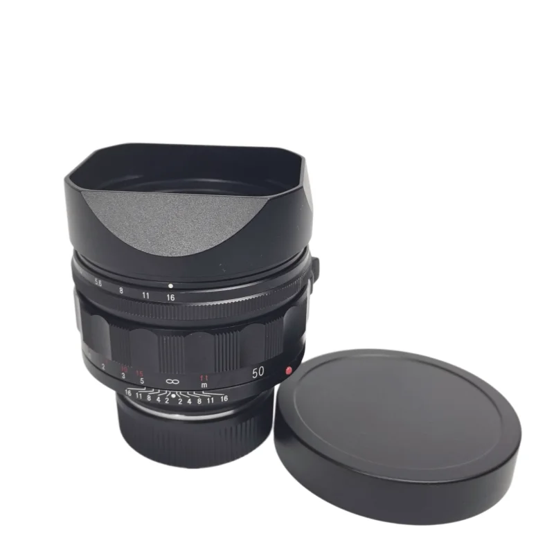 ‌-paraluce-quadrato-in-metallo-con-attacco-a-baionetta-e-tappo-per-obiettivo-voigtlander-nokton-50mm-f1-asferico-con-attacco-vm
